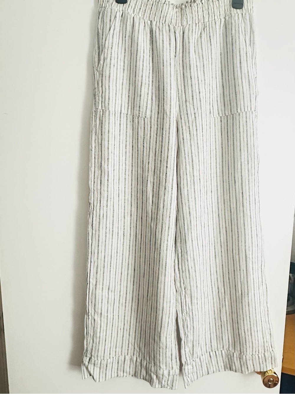 Time and Tru White Pants with Thin Black Stripes